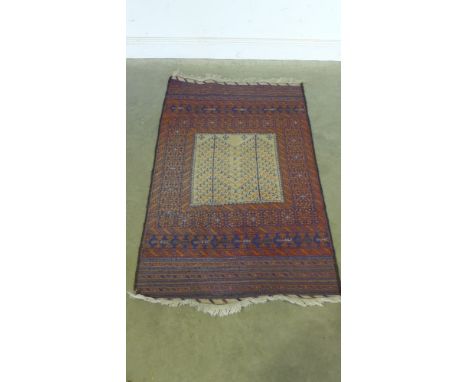 A small handknotted Persian Balouch woollen rug - 153 cm x 85 cm
Condition report:  Light wear