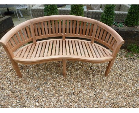 A Bramblecrest Banana bench