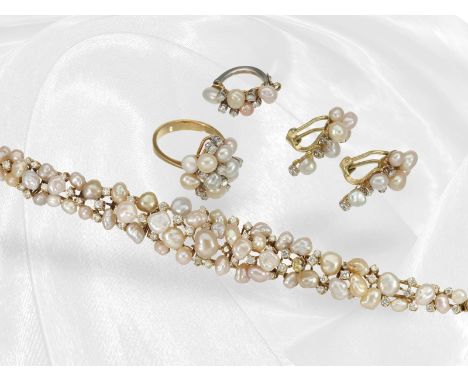 Armband/Ohrschmuck/Ring: hochwertiges Schmuck-Set mit Perlen und Brillanten: Bestehend aus 4 Positionen: 1. Armband ca. 17,5c