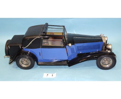 A built Pocher 1/8th scale Rolls Royce Phantom II Drop Head Sedanca Coupe 1932, with removeable bonnet engine detail, plastic