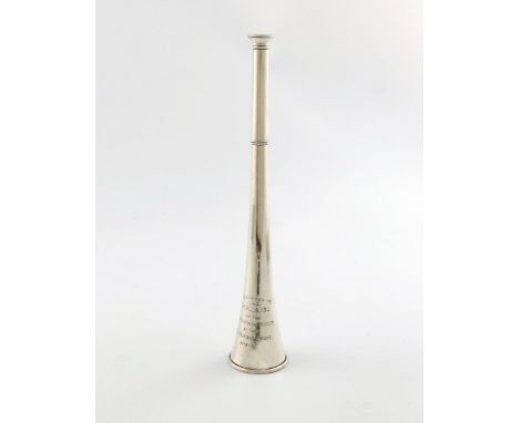 An Victorian silver hunting horn, by Edwin Watts, London, 1890, retailed by callow, tapering circular form, inscribed 'Presen