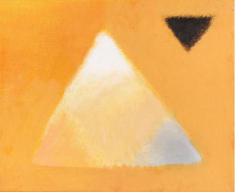 Heinz Mack     1931 Lollar/Hessen - lebt und arbeitet in Mönchengladbach und auf Ibiza Pyramide im Licht Chromatische Konstru