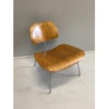 An Eames side chair, width 54cm, depth 64cm, height 62cm