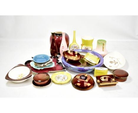 CARLTON WARE; a group of various items to include graduated leaf shaped dishes, a 'Rouge Royale' ginger jar, a floral decorat