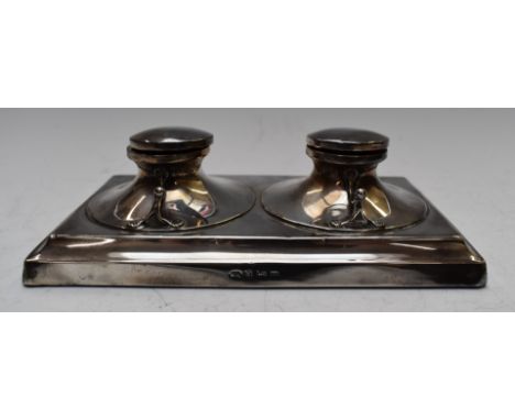 George V Art Nouveau hallmarked silver double capstan inkwell, Birmingham 1912, maker&nbsp;William Aitken, length 17cm