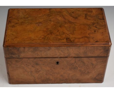 Burr walnut two division tea caddy with individual lift out caddies and hinged lid, W25 x D14 x H15cm