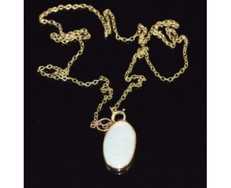 A 9ct gold pendant set with an opal, on 9ct gold chain, 4.4g