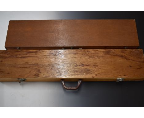 Two vintage wooden gun cases, both with fitted interiors, largest 127x26x10cm.&nbsp;