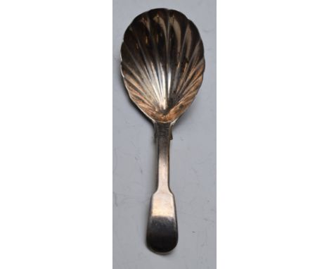 Georgian fiddle pattern hallmarked silver caddy spoon with shell shaped bowl, London 1818, maker Sarah Purver, length 10.5cm,