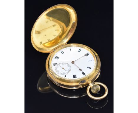 Unnamed 18ct gold keyless winding full hunter pocket watch with inset subsidiary seconds dial, gold hands, black Roman numera