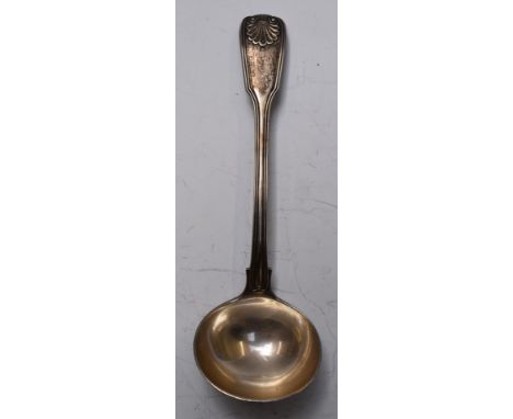 Garrard &amp; Co. Ltd Edward VII hallmarked silver fiddle thread and shell pattern sauce ladle, London 1903, length 17.5cm, w