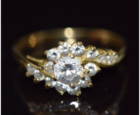 An 18k gold ring set with paste, 2.9g,&nbsp;size Q/R&nbsp;