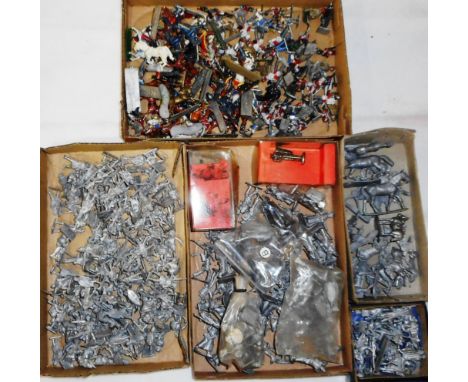 Large collection of small scale cast military figures. Some painted.