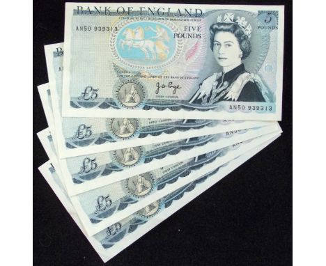 Banknotes. £5. Page. B336. First series AN, consecutive 939313 to ...317. Good Extra Fine. (5).