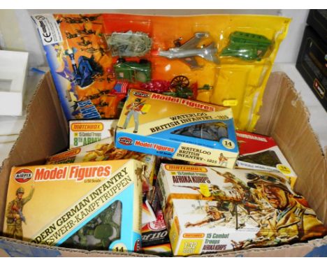 Box of various small scale plastic figures etc.