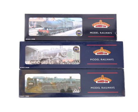 3 Bachmann OO gauge Locomotives. A BR Standard class 4MT 2-6-4 tank locomotive 80118 (32-358) in lined black livery. Plus 2 t