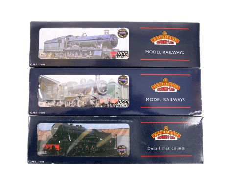 3 Bachmann OO gauge Tender Locomotives. A WD BR 2-8-0 Austerity 90630 (32-251) in weathered unlined black livery. A BR Ivatt 