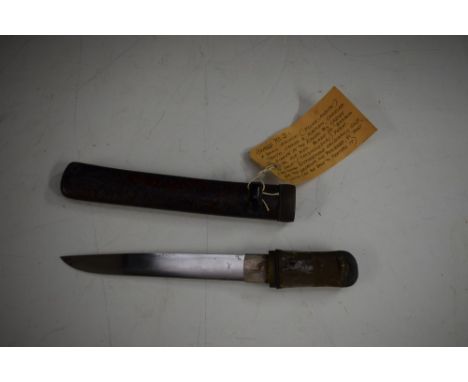 A Japanese aikuchi dagger, quite plain, 15.5cm blade, wirebound grip, lacquered scabbard, 28cm long, Meiji period  Condition 