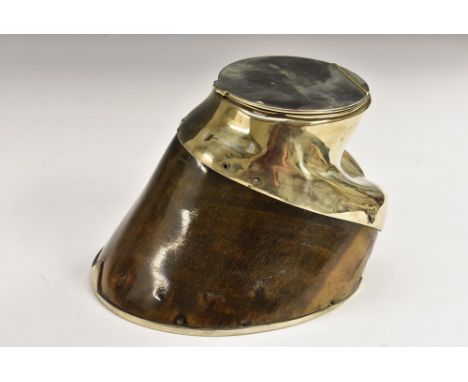 A large Victorian horse hoof table snuff box, hinged cover, silver plated mounts and shoe, 15cm wide, c.1880