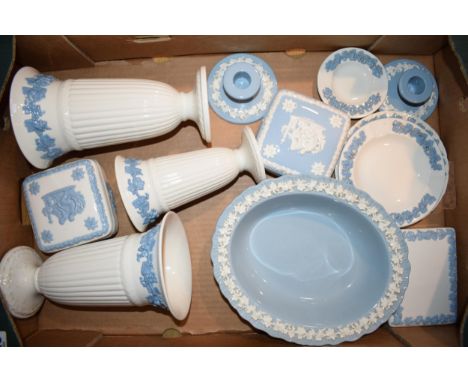 A collection of Wedgwood Queensware to include a veg bowl, trumpet vases, trinkets, a candlestick and others (Qty).  Mostly i