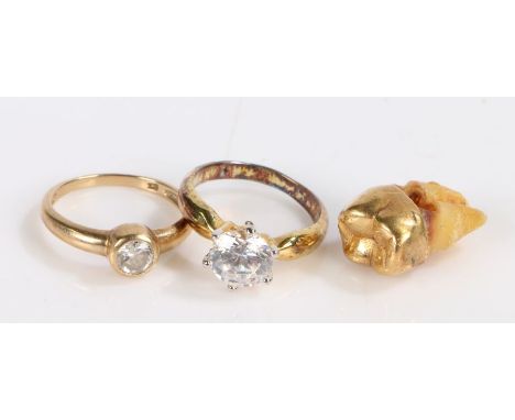 Cubic zirconia set dress ring, similar dress ring, gold mounted tooth (3)