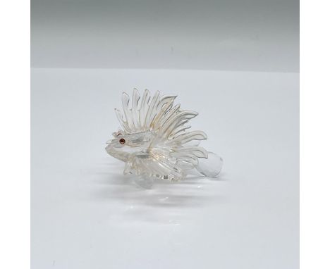 Part of the South Sea theme. A clear crystal tropical fish with light salmon-colored fins. Swarovski marked. Artist: Martin Z