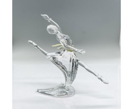 Brilliant clear crystal SCS Annual Edition figure of Anna Pavlova, the famous Russian Ballet Dancer, in an elegant dance pose