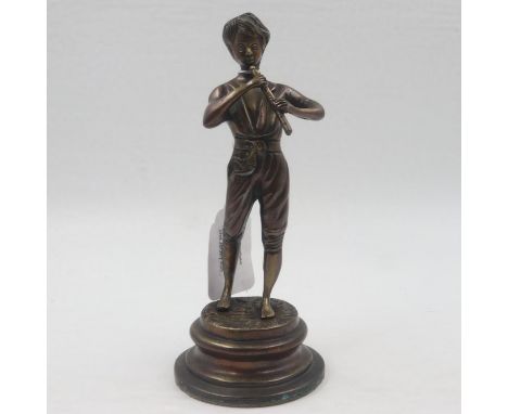 Brass figurine of a boy playing a pipe, H: 26 cm. UK P&amp;P Group 2 (£20+VAT for the first lot and £4+VAT for subsequent lot