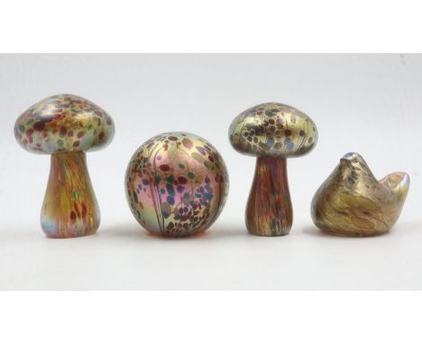 Four Isle Of Wight glass paperweights. UK P&amp;P Group 1 (£16+VAT for the first lot and £2+VAT for subsequent lots) 