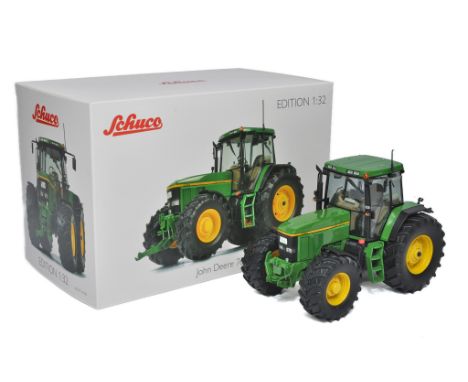 Schuco 1/32 Farm Model issue comprising John Deere 7610 Tractor. Excellent, aerial tip slightly bent. Box is excellent. 