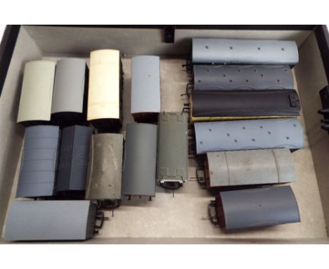 Sixteen 00 gauge goods wagons, by Triang, Hornby, Lima etc 
