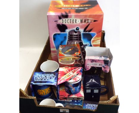 Collection of Dr Who ceramic mugs and Dalek cookie jar