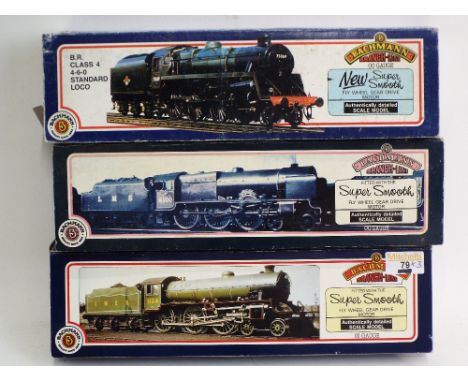 Three Bachmann 00 gauge boxed steam locomotives, Thompson class B1, British Rail class 4, and Royal Scott class 4, and Royal 