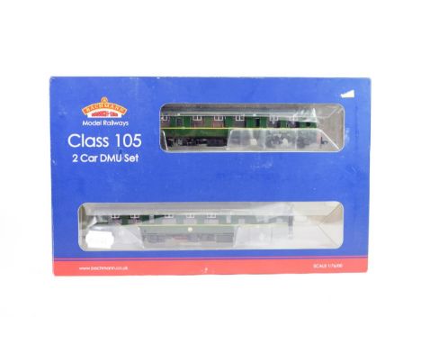 Bachmann OO Gauge 31326 Class 105 Two Car DMU 8 DCC (E box G-E)