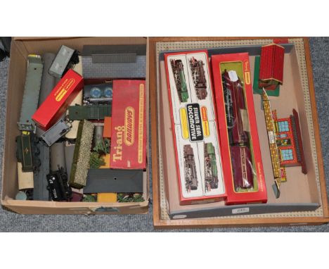 Hornby Railways OO Gauge R552 Oliver Cromwell and R871 King George VI (both E-G boxes G) various other unboxed items and a Br