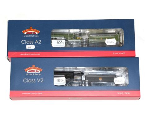 Bachmann OO Gauge Two Locomotives (i) 31530 Sugar Palm LNER 526 (ii) 31564 Durham School BR 60860, both 8 DCC (both E boxes G