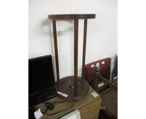 MAHOGANY PLANT STAND OF CIRCULAR FORM, 23CM DIAM