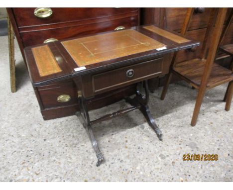 REPRODUCTION LEATHER INSET SMALL SOFA TABLE