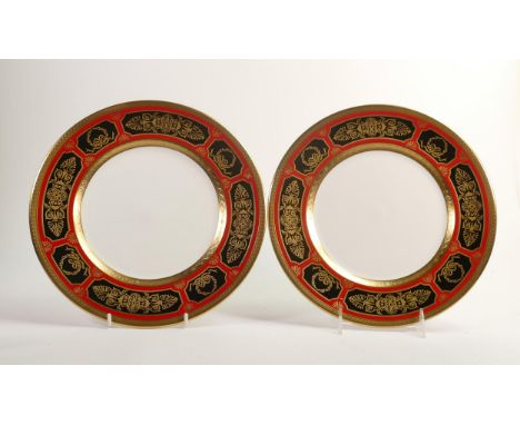 De Lamerie Fine Bone China Red &amp; Black Patterned Dinner Plates Plates , specially made high end quality item, length 27cm