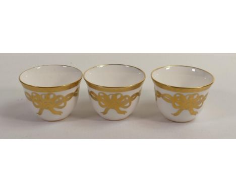 De Lamerie Fine Bone China heavily gilded Tea Bowls, specially made high end quality item, Made in England, height 5cm (3) 