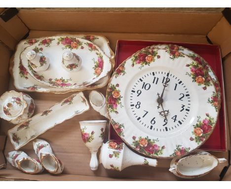 Royal Albert Old Country Roses pattern items to include Wall clock, sandwich tray, Dorothy box, salt and pepper etc (1 tray) 