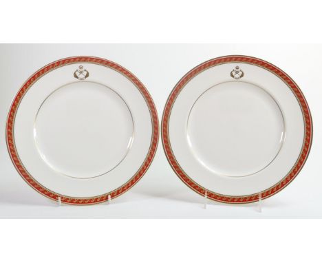 De Lamerie Fine Bone China, heavily gilded Special Commission dinner plates , specially made high end quality item, Made in E