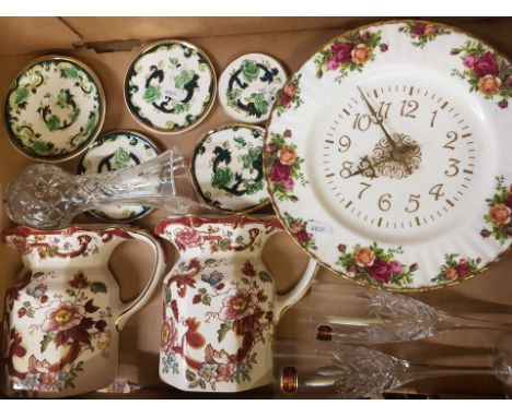 A mixed collection of items to include Masons Chartreuse pattern pin dishes, Royal Albert Old Country roses patterned wall cl