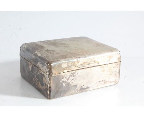 George V silver cigarette box, London 1924, maker Mappin &amp; Webb, the engine turned lid opening to reveal a wooden lined i