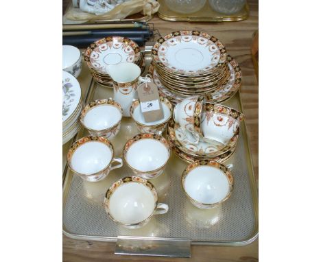 An Edwardian Royal Albert Japan pattern tea service (31 pieces).