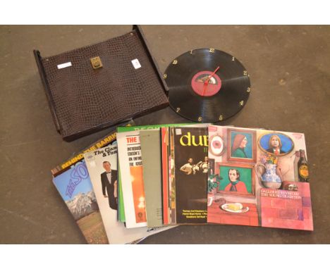 CASE CONTAINING VINTAGE LPS TO INCLUDE THE DUBLINERS, PLUS A NOVELTY RECORD CLOCK
