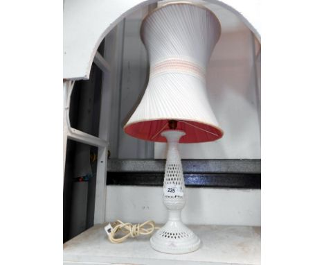 A continental porcelain table lamp