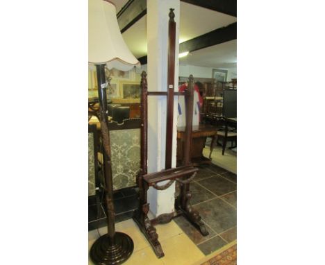 A large easel with Acanthis decoration and dolphin support