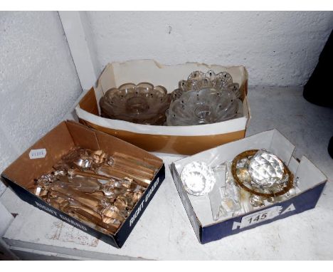 Quantity of glass chandelier parts