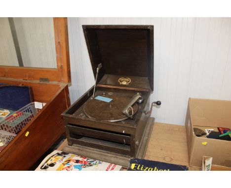A Columbia Grafonola wind up gramophone